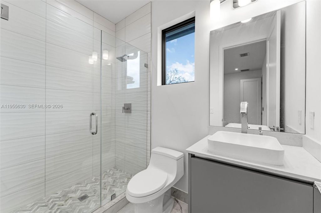 Image 54 of property listing at 4950 SW 158th Ave, Southwest Ranches, FL 33331