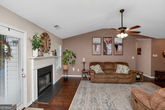 1010 Colvin Drive, Locust Grove, GA 30248