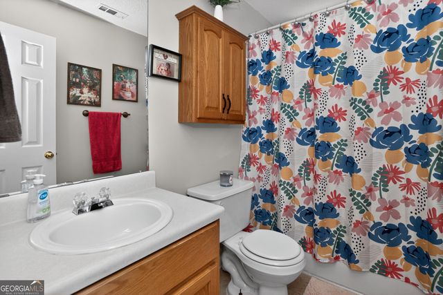 1010 Colvin Drive, Locust Grove, GA 30248