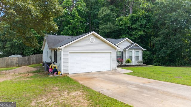 1010 Colvin Drive, Locust Grove, GA 30248