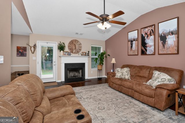 1010 Colvin Drive, Locust Grove, GA 30248