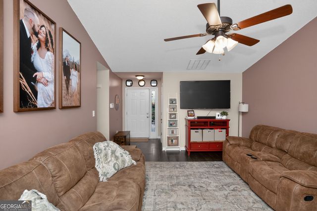 1010 Colvin Drive, Locust Grove, GA 30248