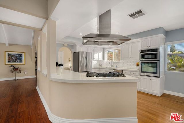 23001 Lita Place, Woodland Hills, CA 91364