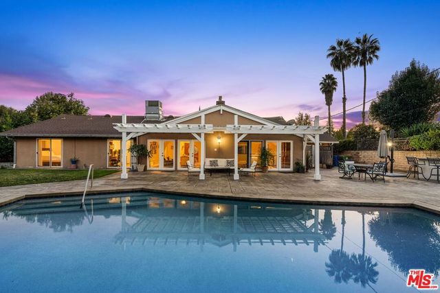 23001 Lita Place, Woodland Hills, CA 91364