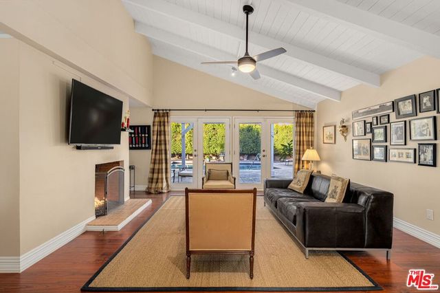 23001 Lita Place, Woodland Hills, CA 91364