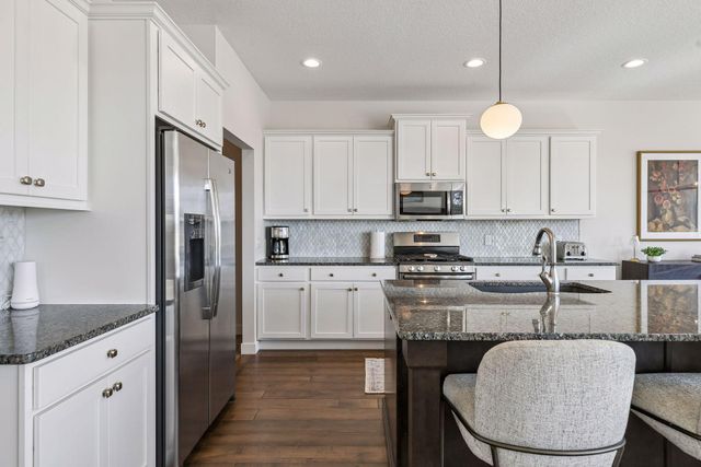 300 Lindsay Road, Hudson, WI 54016