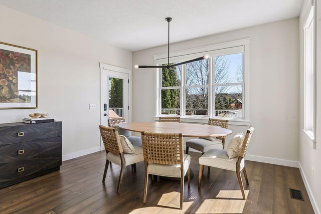 300 Lindsay Road, Hudson, WI 54016