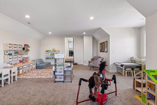 300 Lindsay Road, Hudson, WI 54016