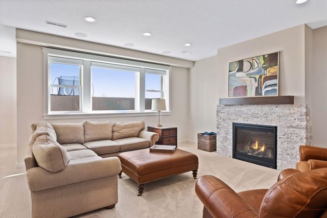 300 Lindsay Road, Hudson, WI 54016