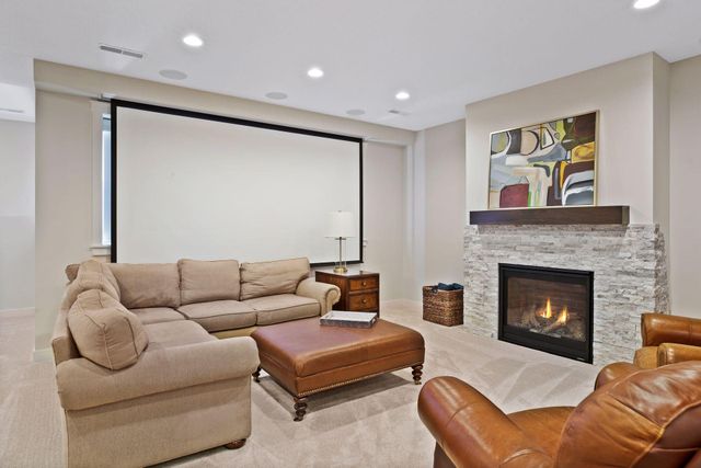 300 Lindsay Road, Hudson, WI 54016