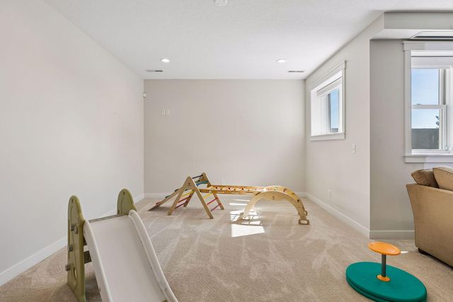 300 Lindsay Road, Hudson, WI 54016