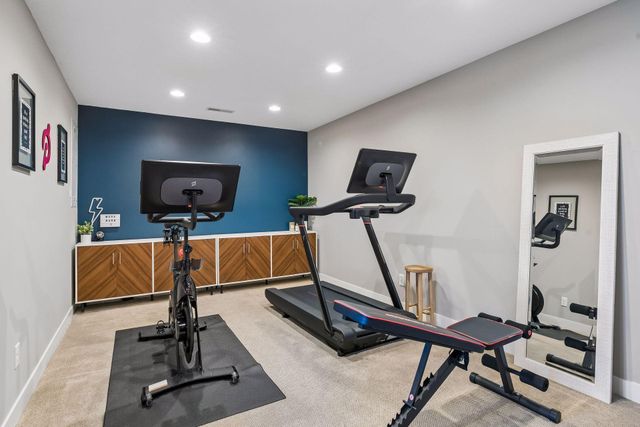 300 Lindsay Road, Hudson, WI 54016