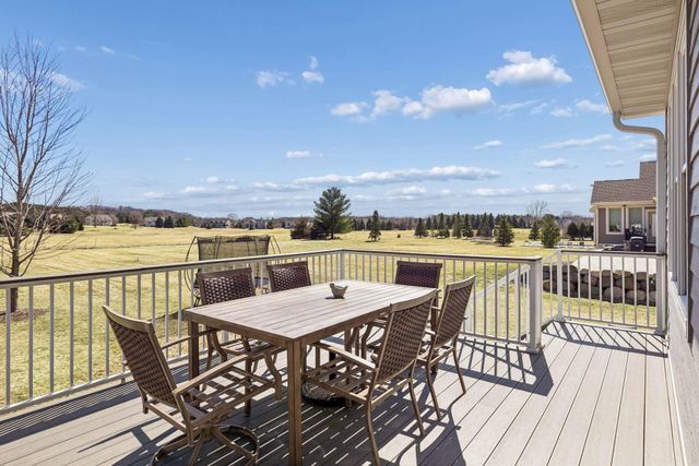 300 Lindsay Road, Hudson, WI 54016