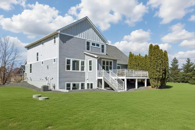 300 Lindsay Road, Hudson, WI 54016