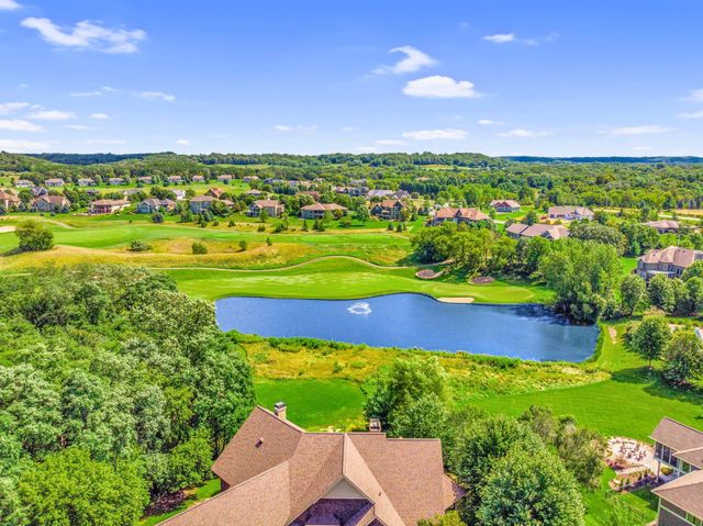 300 Lindsay Road, Hudson, WI 54016