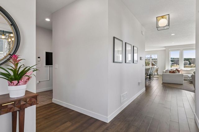 300 Lindsay Road, Hudson, WI 54016