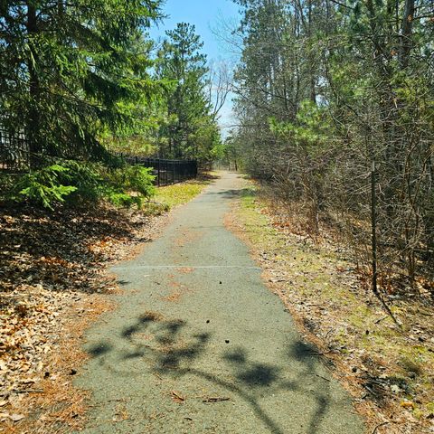 300 Lindsay Road, Hudson, WI 54016