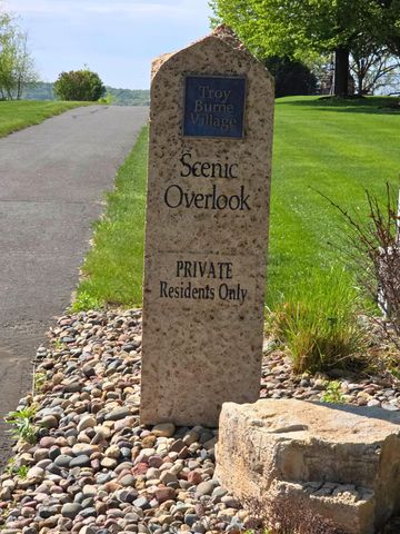 300 Lindsay Road, Hudson, WI 54016