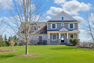 300 Lindsay Road, Hudson, WI 54016