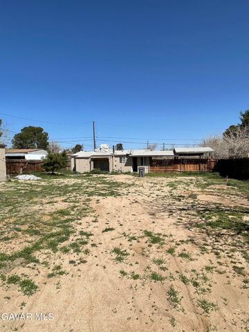 1110 W Avenue P14 Drive, Palmdale, CA 93551