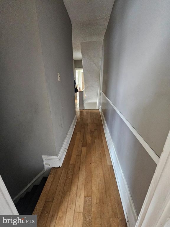 515 ROBBINS ST, PHILADELPHIA, PA 19111 — photo 4