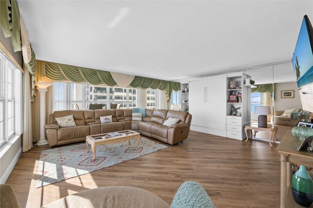 3850 Galt Ocean Drive 1001, Fort Lauderdale, FL 33308