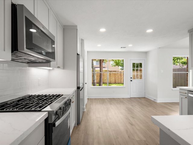 3119 Shady Ridge Trail, Sugar Land, TX 77498