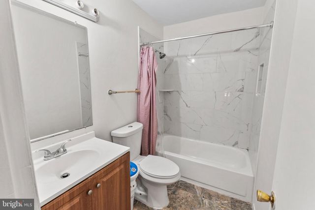 4219 GIBSON CT, Woodbridge, VA 22193