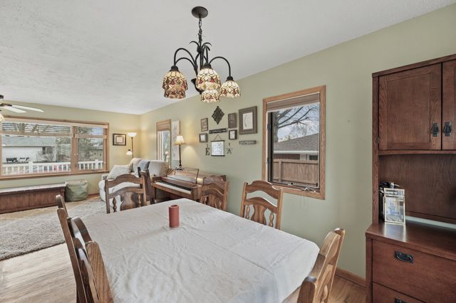 122 Gepke Parkway, Des Moines, IA 50320