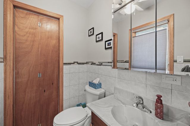 122 Gepke Parkway, Des Moines, IA 50320