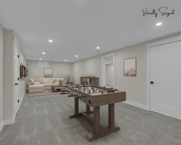 7215 E Ayesbury, Wichita, KS 67226