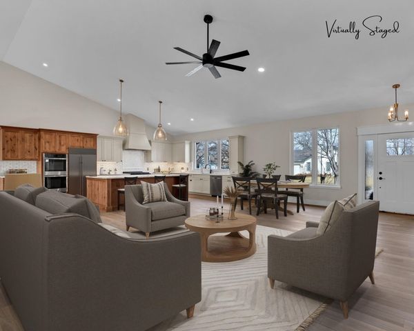 7215 E Ayesbury, Wichita, KS 67226