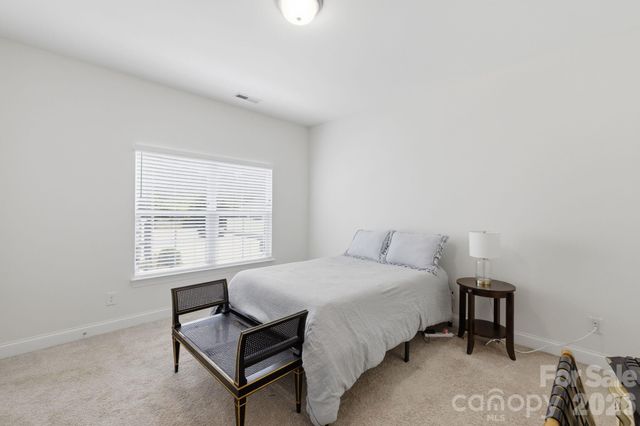 2176 Moss Meadow Lane, Denver, NC 28037