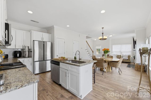 2176 Moss Meadow Lane, Denver, NC 28037