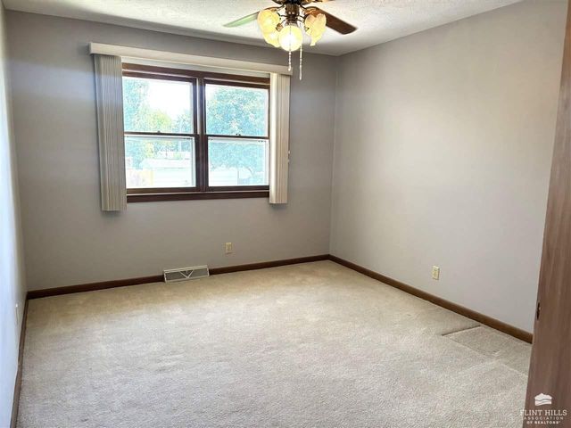 1507 N Campbell, Abilene, KS 67410