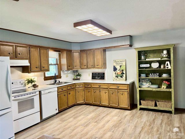 1507 N Campbell, Abilene, KS 67410