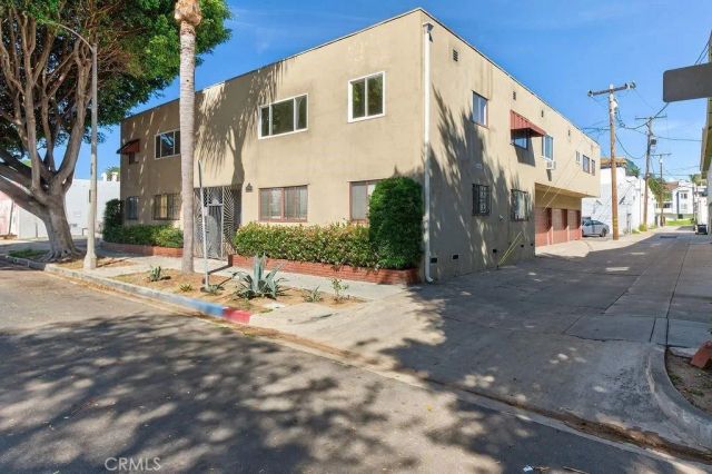 925 E Appleton, Long Beach, CA 90802