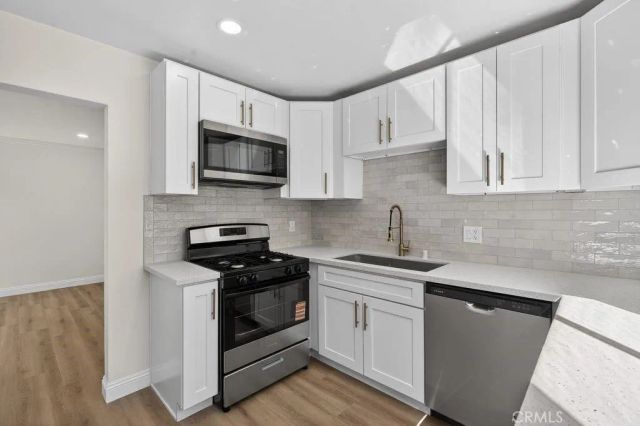925 E Appleton, Long Beach, CA 90802