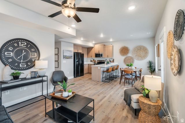 7206 W LARA LEIGH LN, Magna, UT 84044