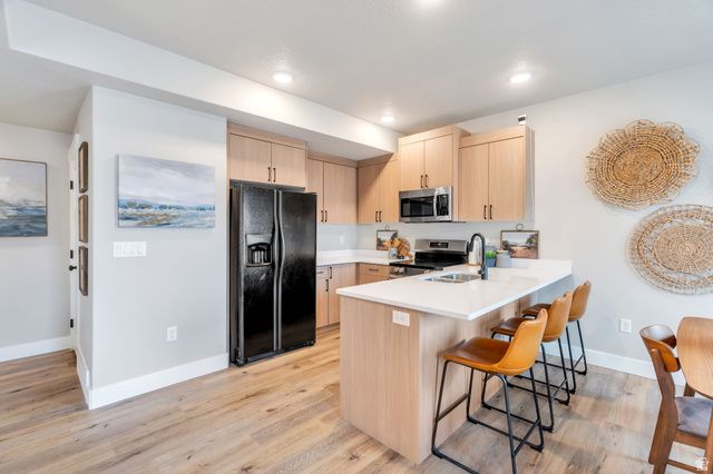 7206 W LARA LEIGH LN, Magna, UT 84044