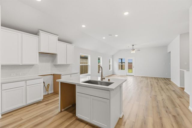 523 Selaura Street, Rosenberg, TX 77471