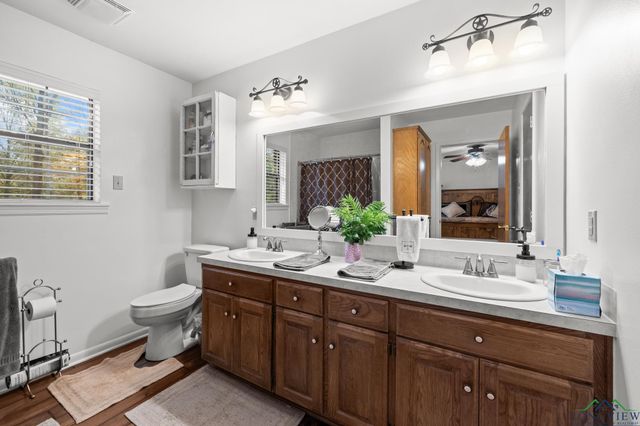 122 Mont Hall Road, Hallsville, TX 75650