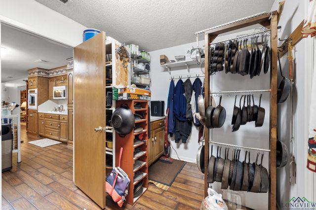 122 Mont Hall Road, Hallsville, TX 75650