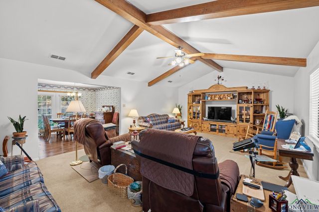 122 Mont Hall Road, Hallsville, TX 75650