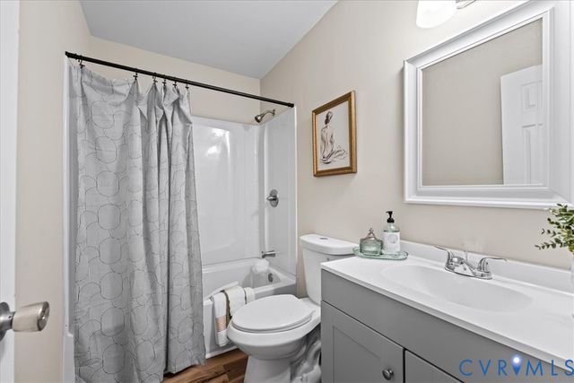 1530 Stark St, Petersburg, VA 23803