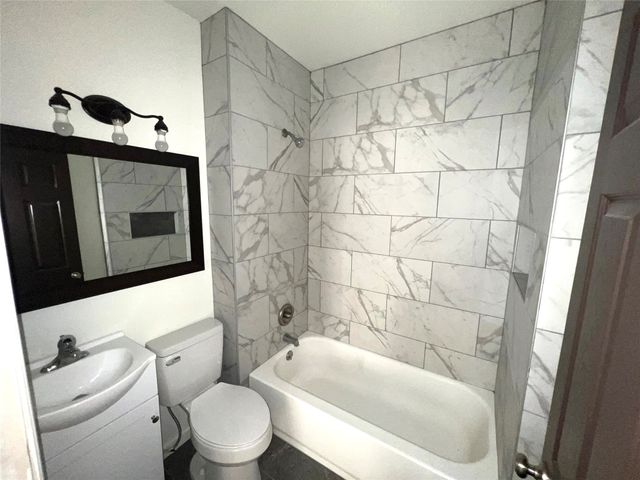 308 HESS Avenue, Erie, PA 16507