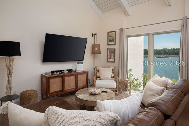 226 S Sea Pines Dr Apt 1605, Hilton Head Island, SC 29928