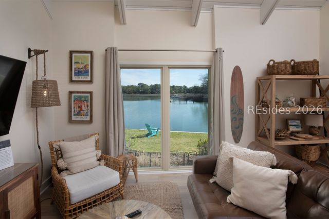 226 S Sea Pines Dr Apt 1605, Hilton Head Island, SC 29928