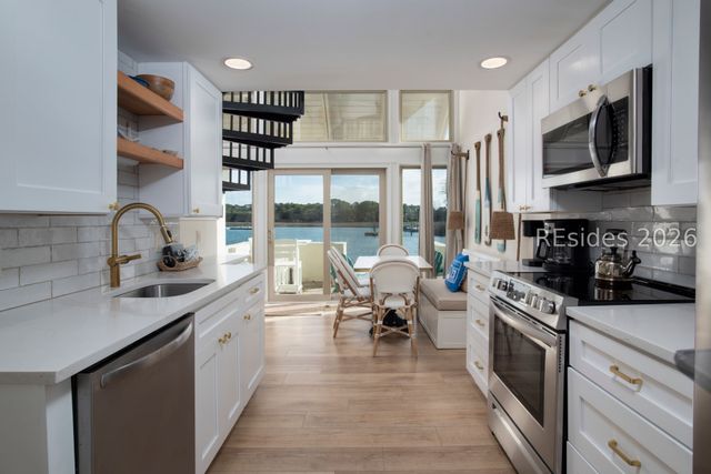 226 S Sea Pines Dr Apt 1605, Hilton Head Island, SC 29928