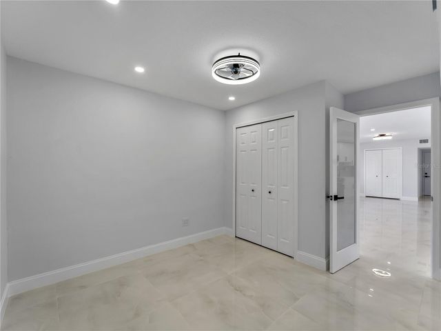 581 LINDLEY TERRACE, Port Charlotte, FL 33952